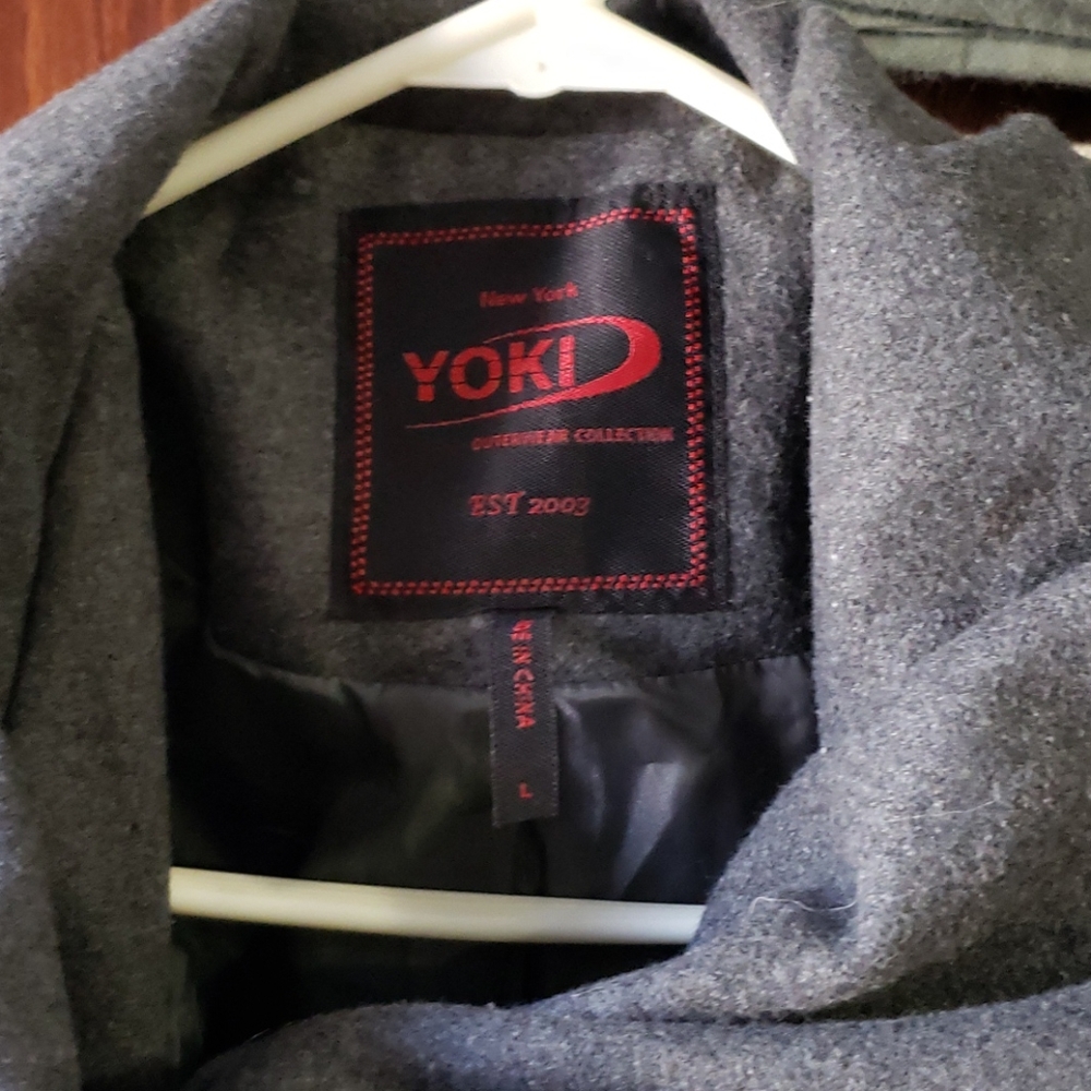 Grey coat - Picture 3 of 3
